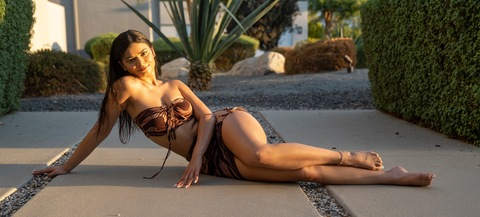 Header of adelaguerratv