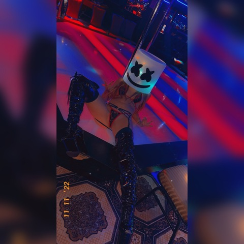 Header of alora.goddess