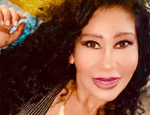 Header of amomisrizos