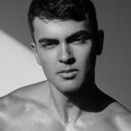 Onlyfans leaks amullerxx 

 profile picture