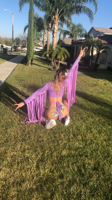 Header of anastasiarose