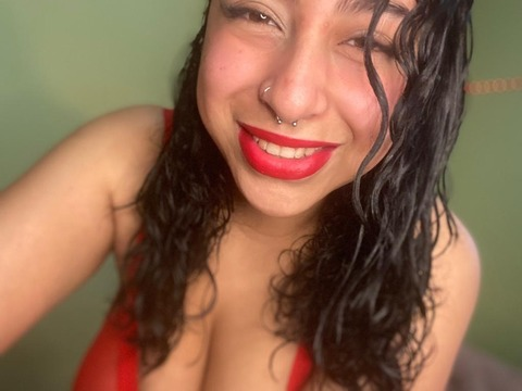 Header of andreaacostauwu