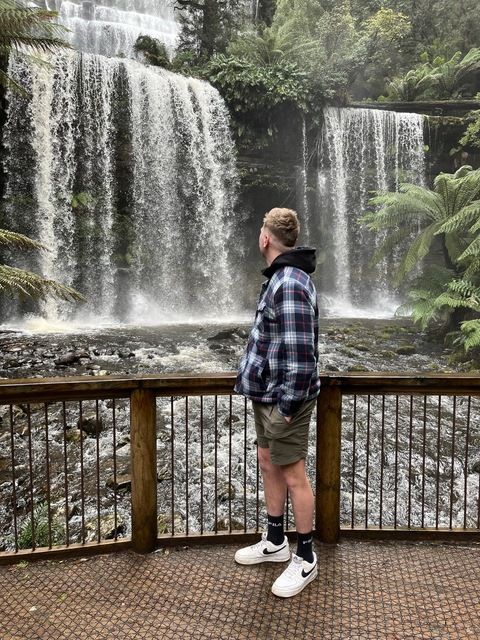 Header of aussie-boy98