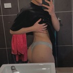 Bella (@b.ellaking) Leaked OnlyFans 

 profile picture