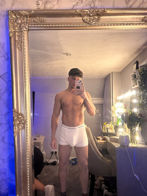 Header of bigboybeni