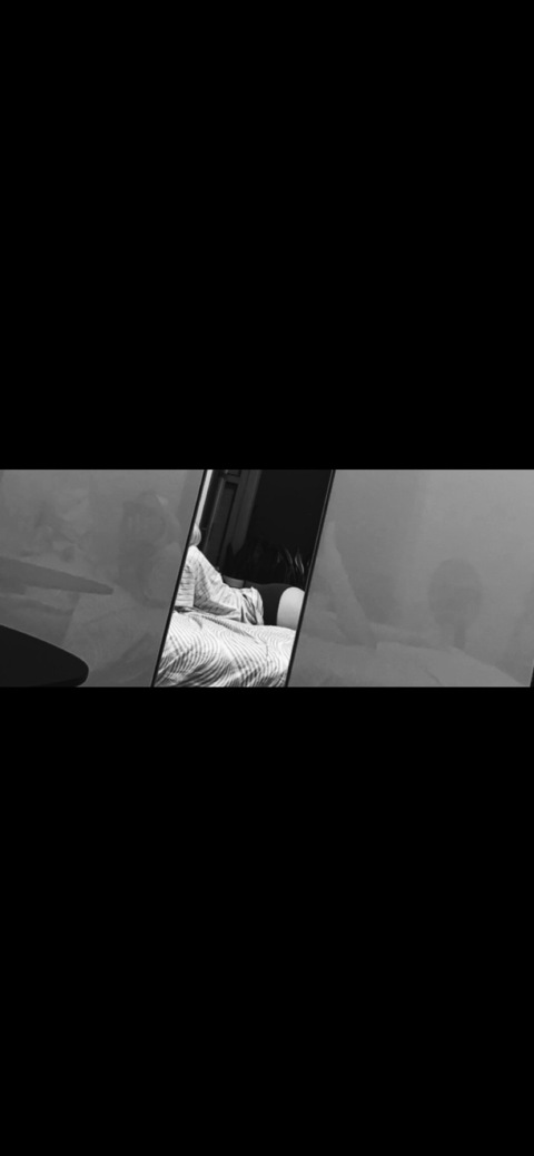 Header of blondieee98