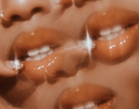 Header of blondieluv