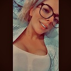 blue-eyes99 (Emily the remedy) OnlyFans Leaks 

 profile picture