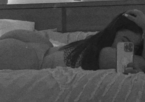 Header of brunettebab21