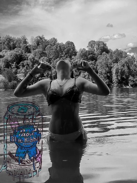 Header of candaceraeee