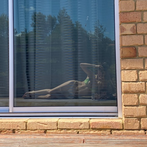 Header of chlojade33