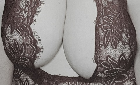 Header of craftydragon