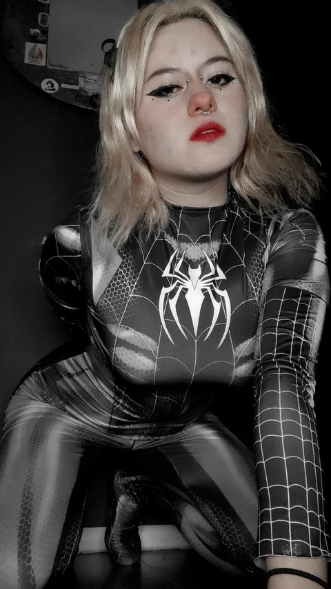 Header of cxxxsmicgirl