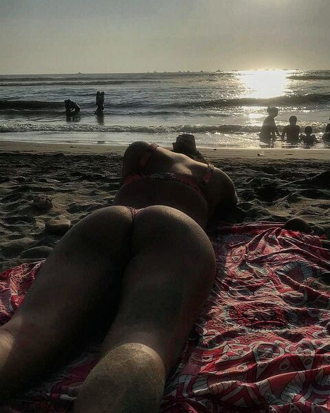 Header of debhoramendoza