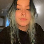 deja 🔪 (@dejapdx) Leak OnlyFans 

 profile picture