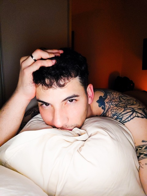 Header of dominicmontalban