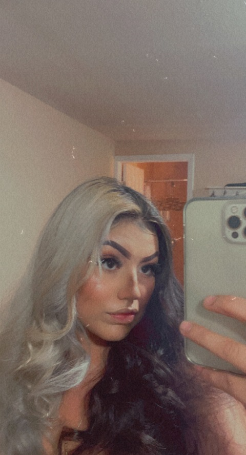 Header of duchessxo7