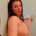 Ember Rose (@emberscastle) Leaked OnlyFans 

 profile picture