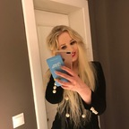emilyross OnlyFans Leak 

 profile picture