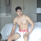 famekrittapat (krittapat nimngamsri) OnlyFans Leaks 

 profile picture