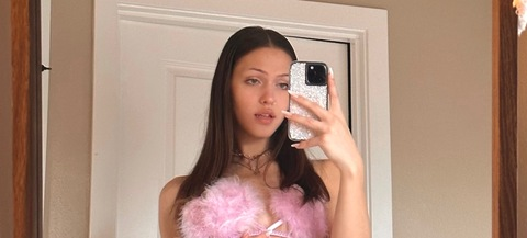 Header of fayefayebaby