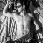 Download francoariasfree OnlyFans content for free 

 profile picture