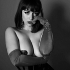 fruzieboo (Fruzie Boo) free OnlyFans content 

 profile picture