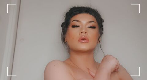 Header of glamdomts