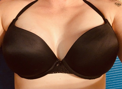 Header of haileywho08