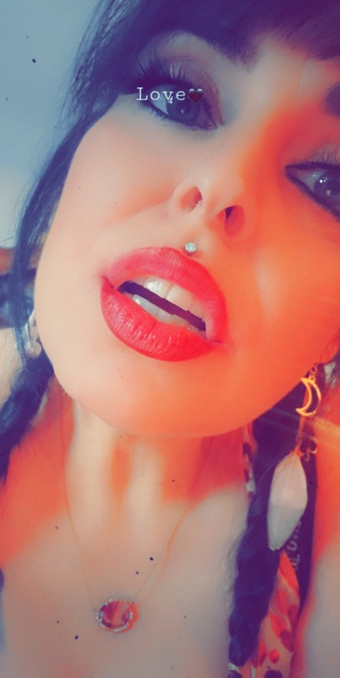 Header of herlizzylane