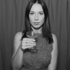 Download honeyfromthehive OnlyFans content for free 

 profile picture