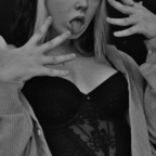 Download imkitsune OnlyFans content for free 

 profile picture