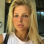 jenny (jennyysteele) Leak OnlyFans 

 profile picture