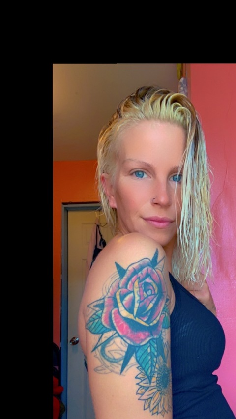 Header of jesforyouu