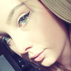 jolenaaxx (Jolene) OnlyFans Leaked Content 

 profile picture