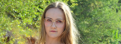 Header of justyna_eevee