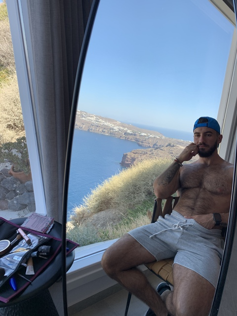 Header of kaulomixani