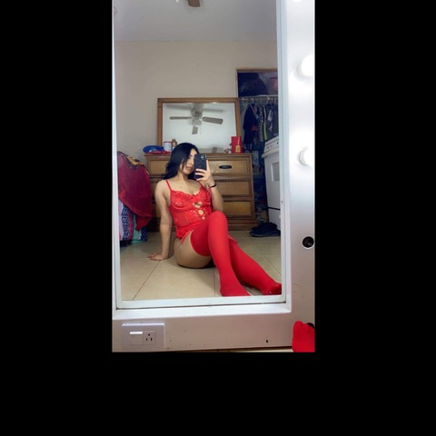 Header of kendraglzz