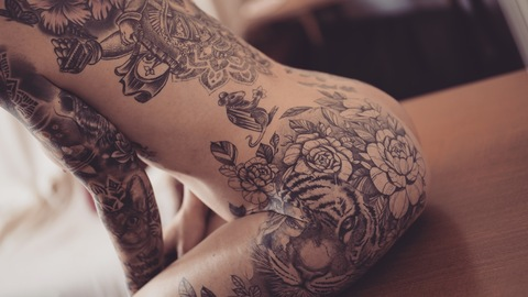 Header of lady.blondie