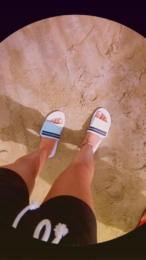 Header of lalilafeet