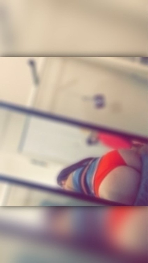 Header of larealmarii