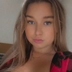 Free access to leah19335 Leak OnlyFans 

 profile picture