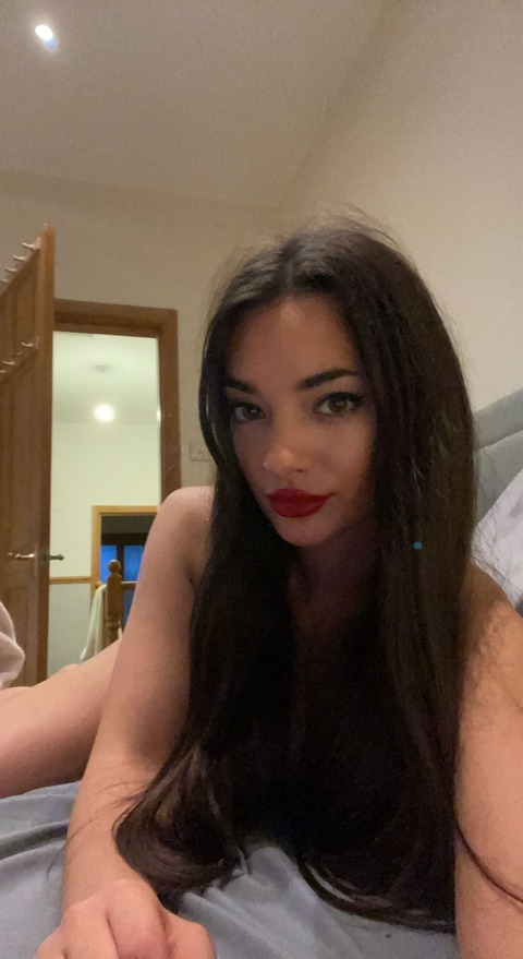 Header of lilyshawfree