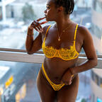 lolafina (Lola Knightley) OnlyFans Leaked Pictures & Videos 

 profile picture