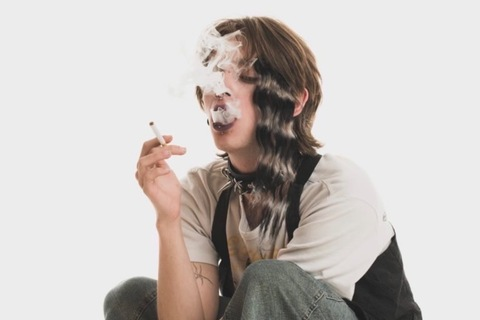 Header of manicpierced