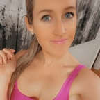 milf425 OnlyFans Leak 

 profile picture