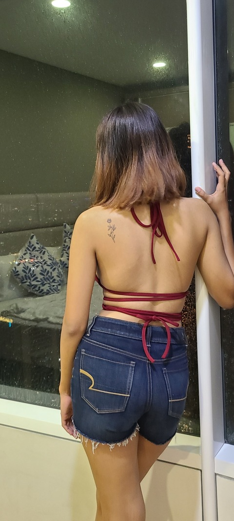 Header of milkylikepoppy