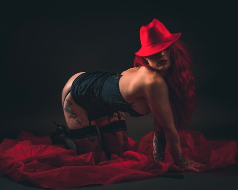 Header of miss.elite.fans