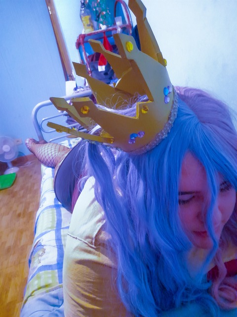 Header of mistresstryss