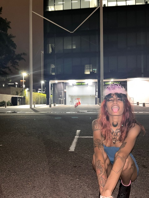 Header of mistyyhxze